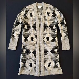 Time and Tru Black and Gray Patterned Long Cardigan Sweater